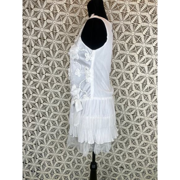 Flora Paris White Floral Mini Dress - Picture 3 of 5